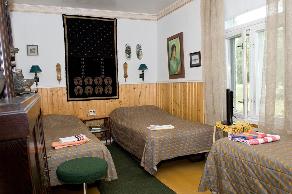 Kartano Hostel Kokemäki Buitenkant foto