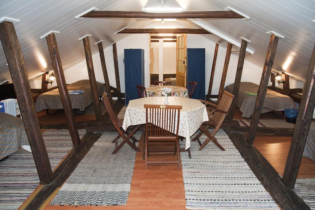 Kartano Hostel Kokemäki Buitenkant foto
