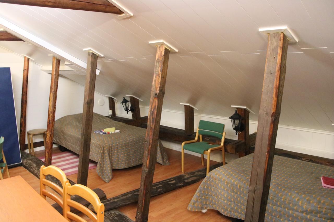 Kartano Hostel Kokemäki Buitenkant foto