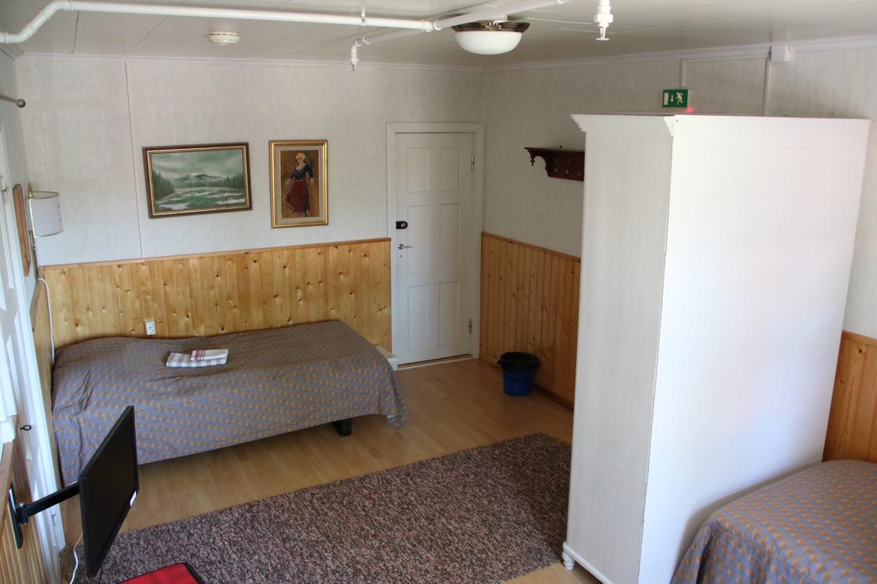 Kartano Hostel Kokemäki Buitenkant foto